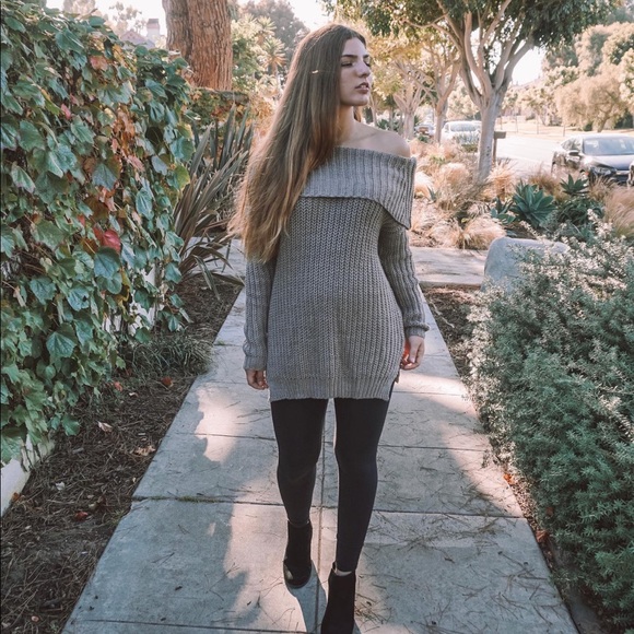 ILLA ILLA Sweaters - ♥️ Pretty Little Things Sweater